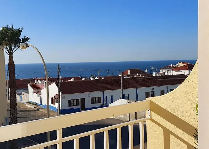 Апартаменты Praia Central Эрисейра